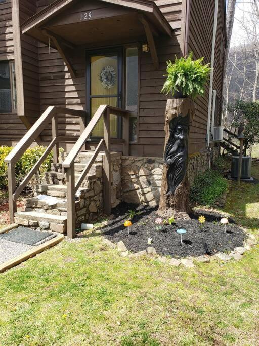 J.Creek Retreat, Creekside Townhouse +1 Car Garage Βίλα Maggie Valley Εξωτερικό φωτογραφία
