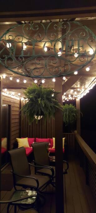 J.Creek Retreat, Creekside Townhouse +1 Car Garage Βίλα Maggie Valley Εξωτερικό φωτογραφία